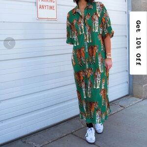 Dressed in LALA Tiger Plisse Maxi